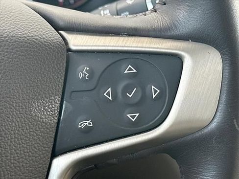 Certified 2019 GMC Acadia Denali w/ Technology Package FWD image 27