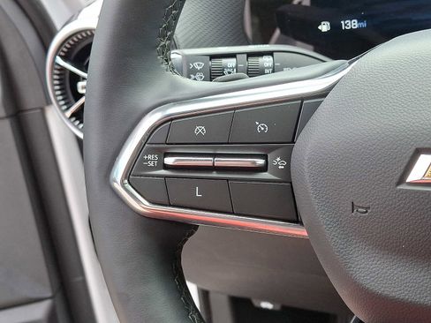 Used 2025 Chevrolet Equinox LT w/ Safety and Technology Package image 21