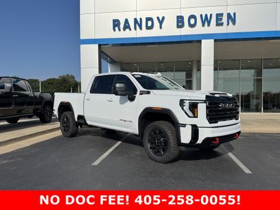 New 2025 GMC Sierra 2500 AT4