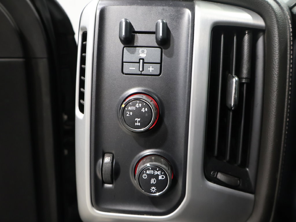 Used 2015 GMC Sierra 1500 SLT w/ SLT Crew Cab Value Package AWD/4WD image 8