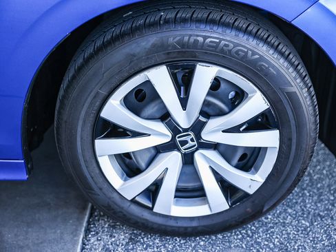 Certified 2024 Honda Civic LX image 16