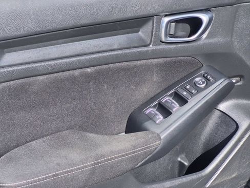 Used 2023 Honda Civic Sport image 11