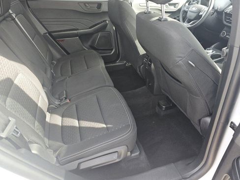 Used 2025 Ford Escape Active AWD/4WD image 5