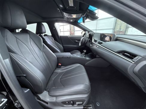 Used 2021 Lexus ES 350 F Sport w/ Accessory Package image 15