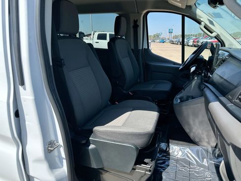 Used 2023 Ford Transit 350 XLT image 23