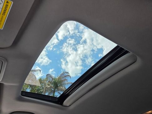 Certified 2021 Honda Pilot Special Edition image 23