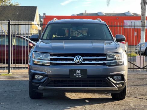 Used 2019 Volkswagen Atlas SE w/ Towing Package image 2