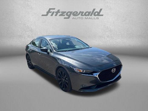 Used 2024 MAZDA MAZDA3 s FWD image 2