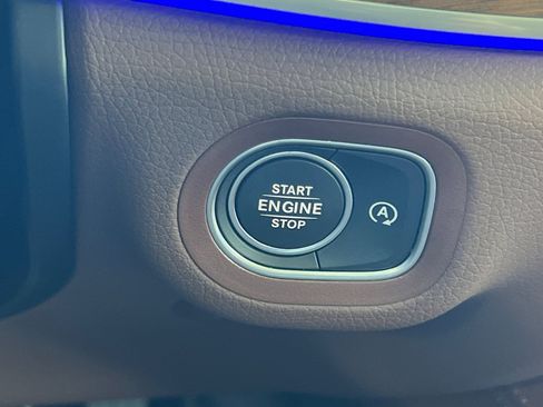 Certified 2025 Mercedes-Benz GLE 350 4MATIC image 35