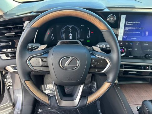 Used 2023 Lexus RX 350 w/ Cold Area Package AWD/4WD image 15