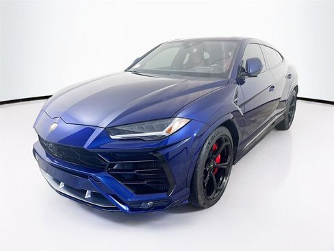 Used 2019 Lamborghini Urus image 3