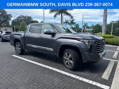 Used 2022 Toyota Tundra Capstone AWD/4WD image 8