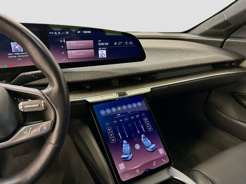 Used 2023 Lucid Air Pure AWD/4WD image 26