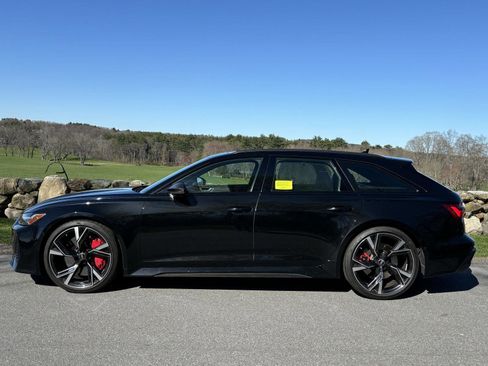 Used 2023 Audi RS 6 AWD/4WD image 11