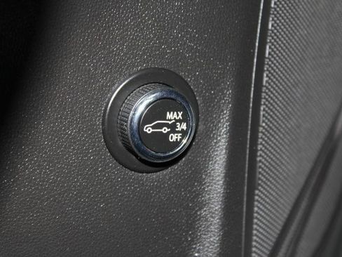 Used 2023 Buick Envision Essence FWD image 26