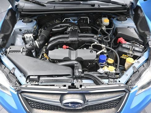 Used 2016 Subaru Crosstrek 2.0i Premium w/ Moonroof Package AWD/4WD image 15