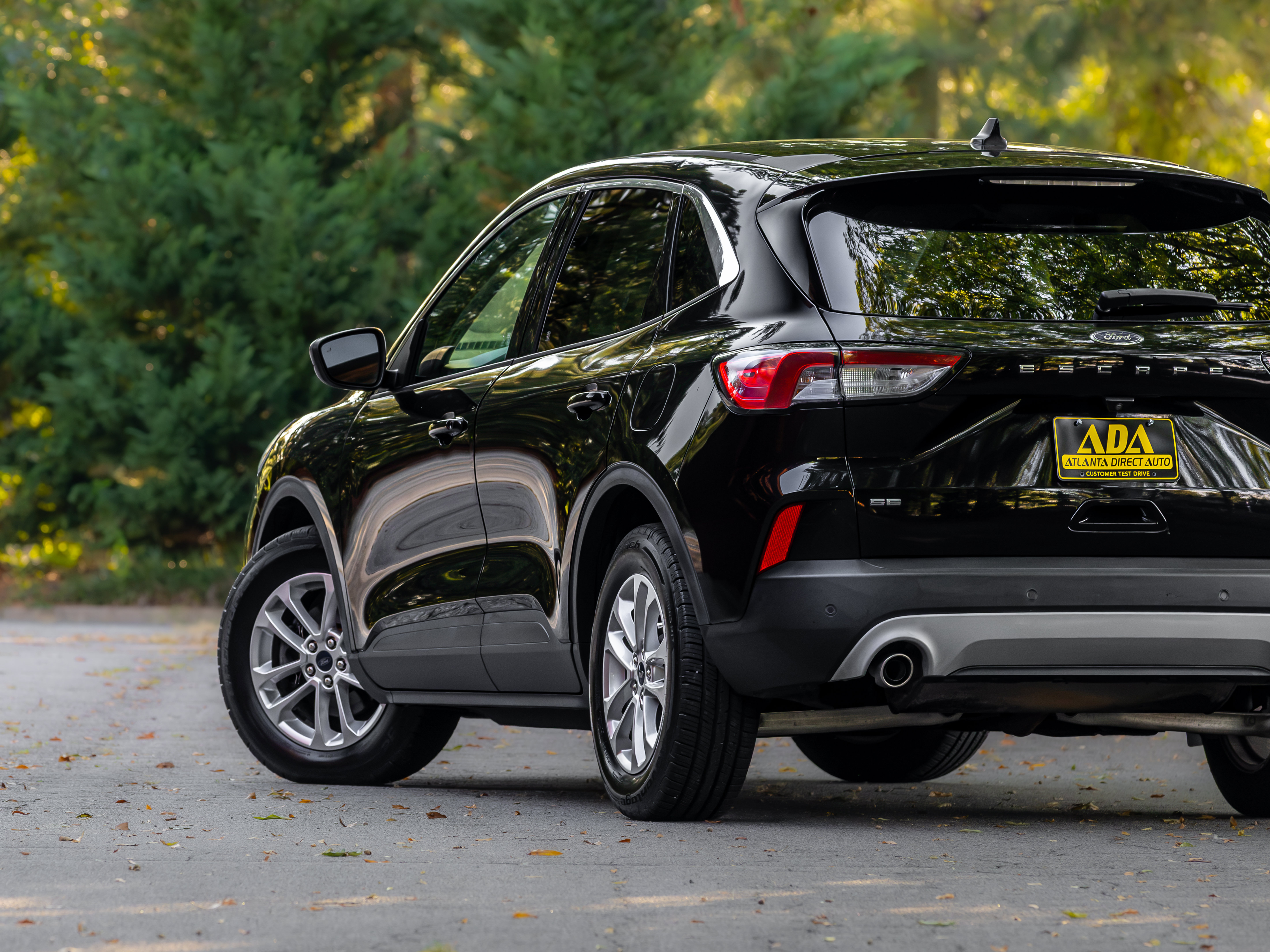Used 2022 Ford Escape SE FWD image 28