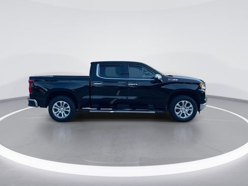 Used 2023 Chevrolet Silverado 1500 LTZ AWD/4WD image 10