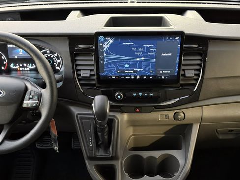 Used 2024 Ford Transit 350 XLT image 19