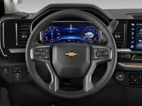 Used 2025 Chevrolet Silverado 2500 LT w/ Convenience Package AWD/4WD image 8
