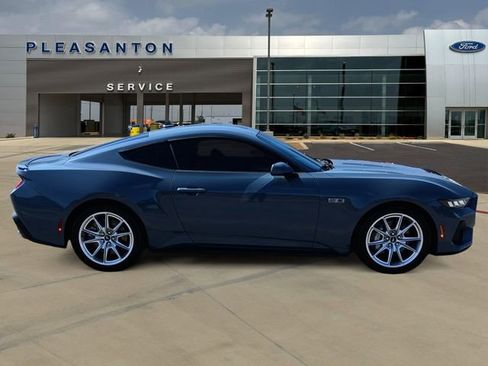 Certified 2025 Ford Mustang GT Premium RWD image 6