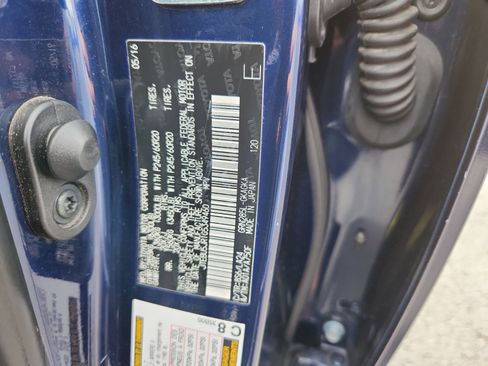 Used 2016 Toyota 4Runner Limited image 25