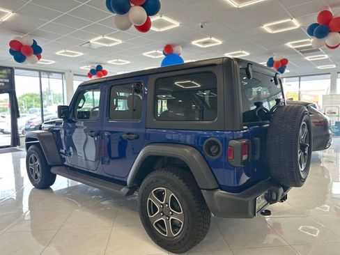 Used 2019 Jeep Wrangler Unlimited Sport S image 10