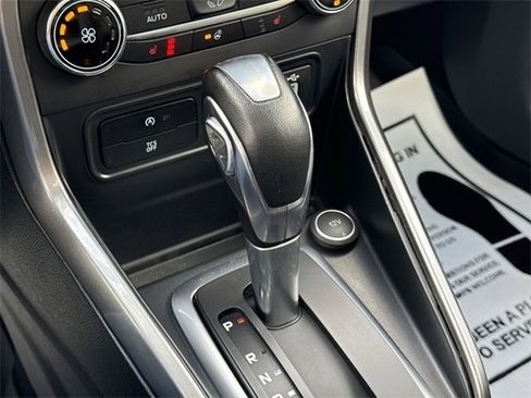 Used 2021 Ford EcoSport SES image 16