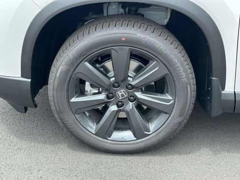 New 2026 Honda Pilot Sport image 28