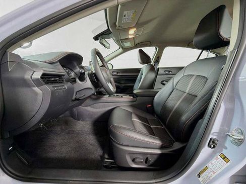 Certified 2025 Nissan Altima 2.5 SR AWD/4WD image 18
