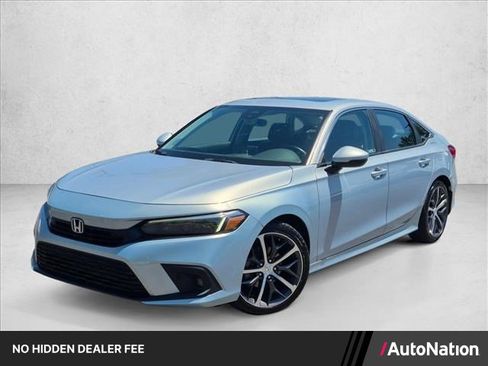 Used 2022 Honda Civic Touring image 1