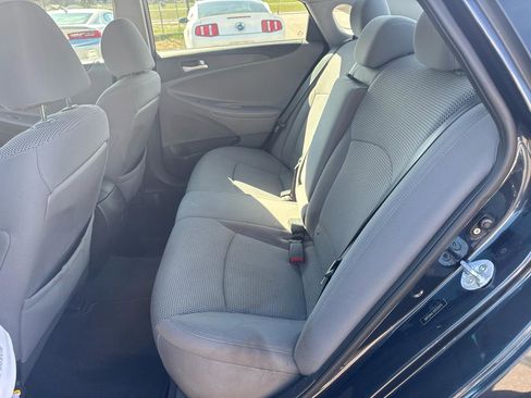 Used 2012 Hyundai Sonata GLS image 13