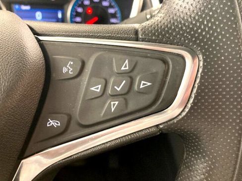 Used 2019 Chevrolet Equinox LT image 32