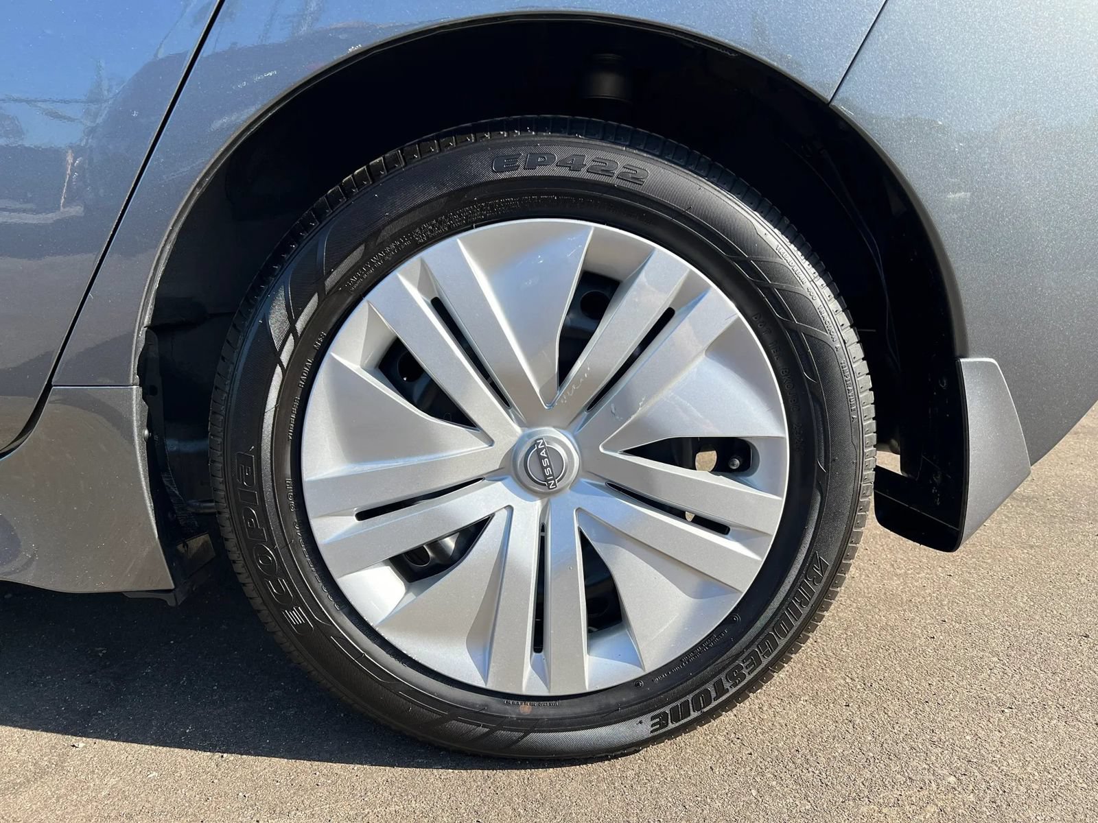 Used 2025 Nissan Leaf S FWD image 37