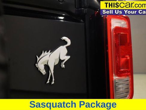 Used 2021 Ford Bronco Black Diamond w/ Sasquatch Package AWD/4WD image 14
