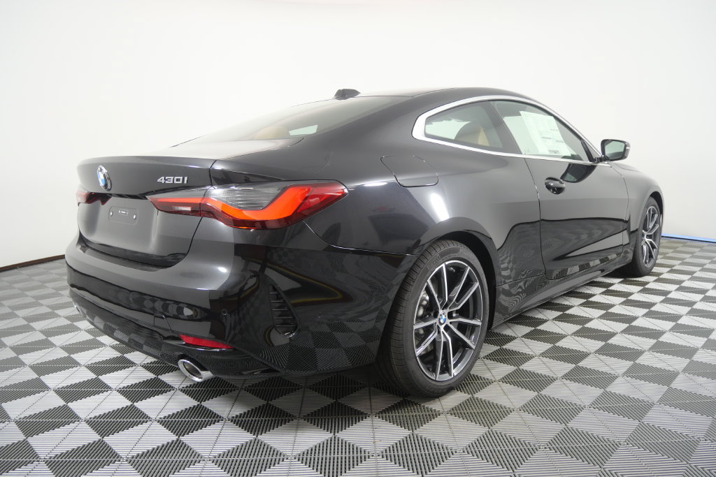 New 2027 BMW 430i Coupe w/ Parking Assistance Package RWD image 4