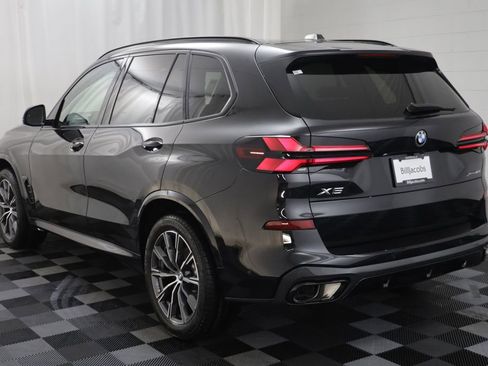 New 2026 BMW X5 xDrive40i w/ M Sport Package AWD/4WD image 16