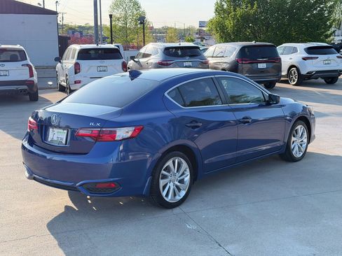 Used 2017 Acura ILX image 5