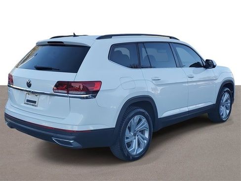 Used 2022 Volkswagen Atlas SE image 4
