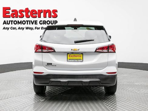 Used 2022 Chevrolet Equinox LT AWD/4WD image 6