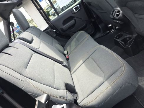 Used 2024 Jeep Wrangler Unlimited Sport AWD/4WD image 47
