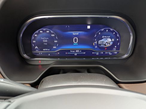 Used 2023 Chevrolet Suburban High Country w/ LPO, Illumination Package image 22