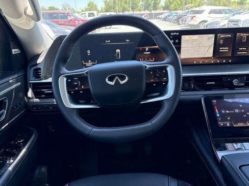 Used 2025 INFINITI QX80 Pure RWD image 15