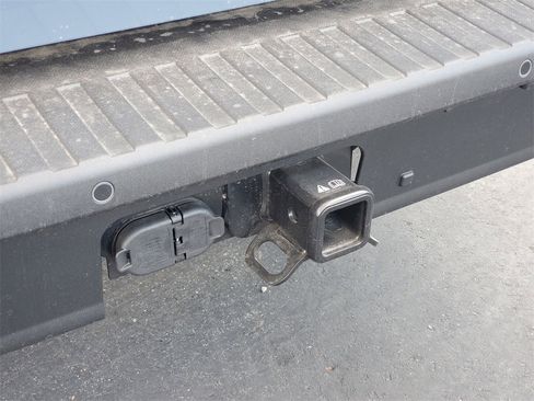 New 2025 Ford Maverick XLT w/ XLT Luxury Package image 28