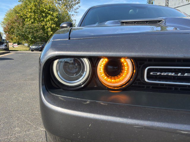 Used 2016 Dodge Challenger R/T w/ Sound Group RWD image 9