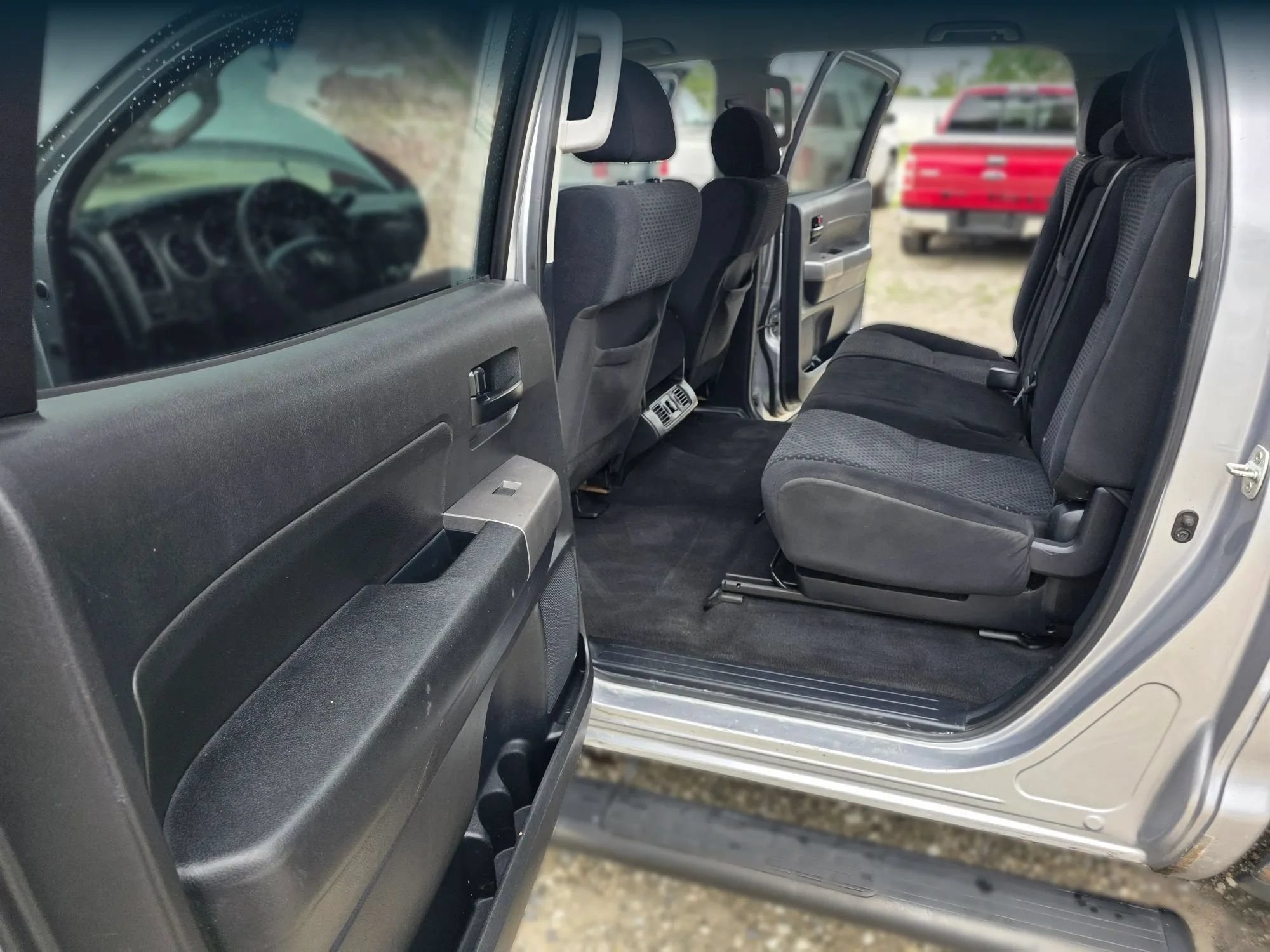 Used 2010 Toyota Tundra 2WD CrewMax w/ Tow Pkg image 24