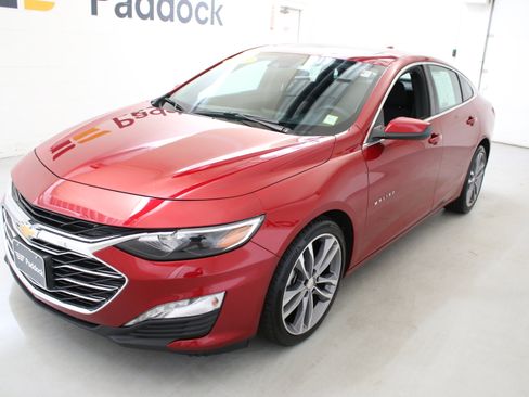 Used 2023 Chevrolet Malibu LT w/ Driver Confidence Package image 3