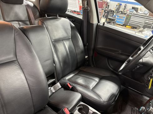 Used 2011 Chevrolet Impala LS image 22