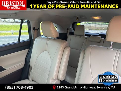Used 2022 Toyota Highlander XLE image 19