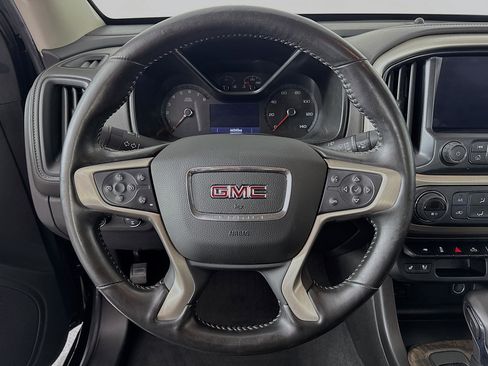 Used 2022 GMC Canyon Denali w/ Denali Black Edition Package image 11